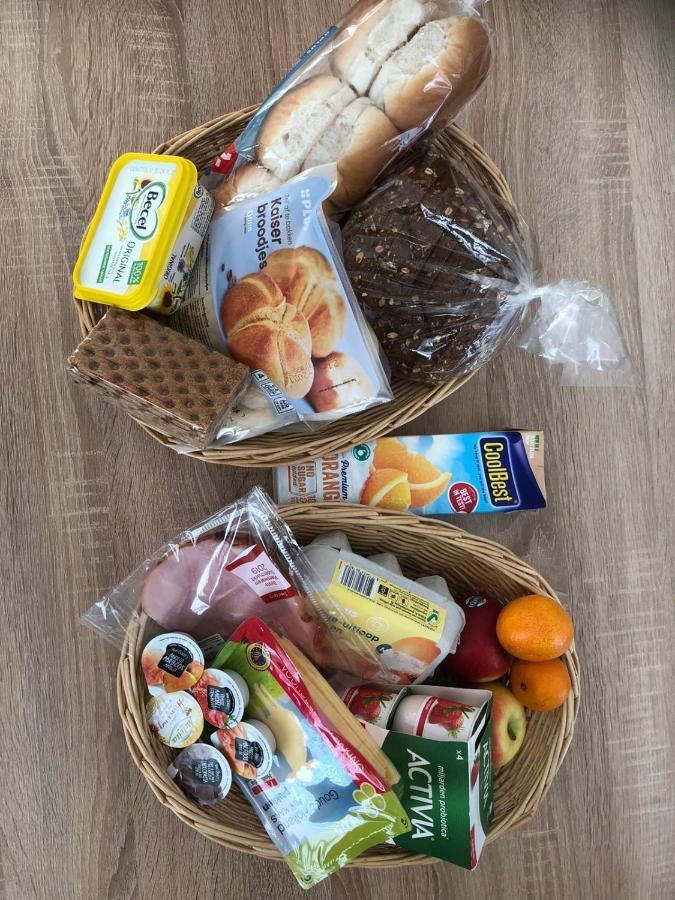 지손 Bed & Bike De Hofstee B&B 외부 사진
