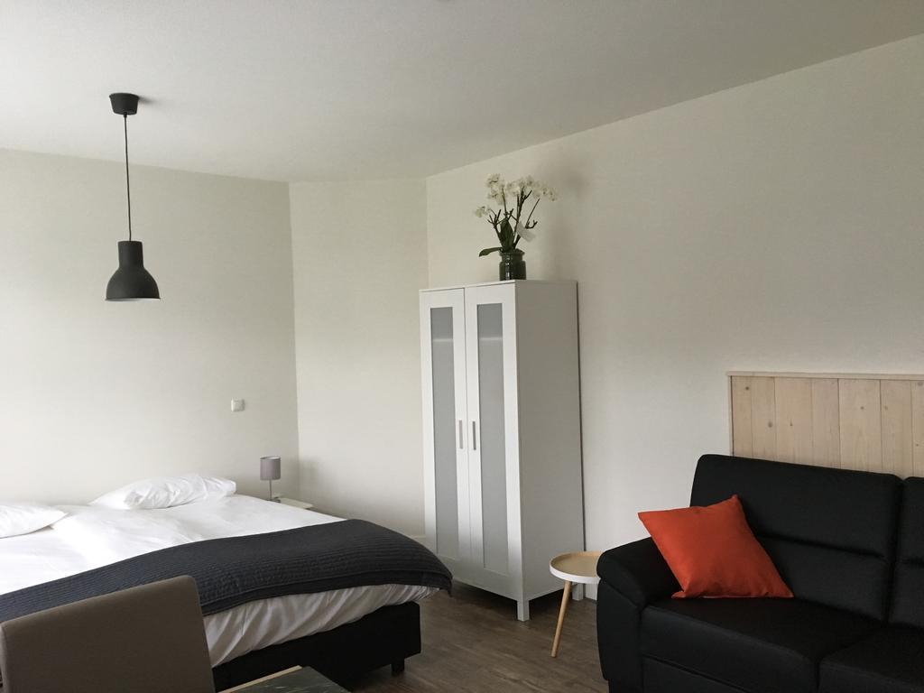 지손 Bed & Bike De Hofstee B&B 외부 사진